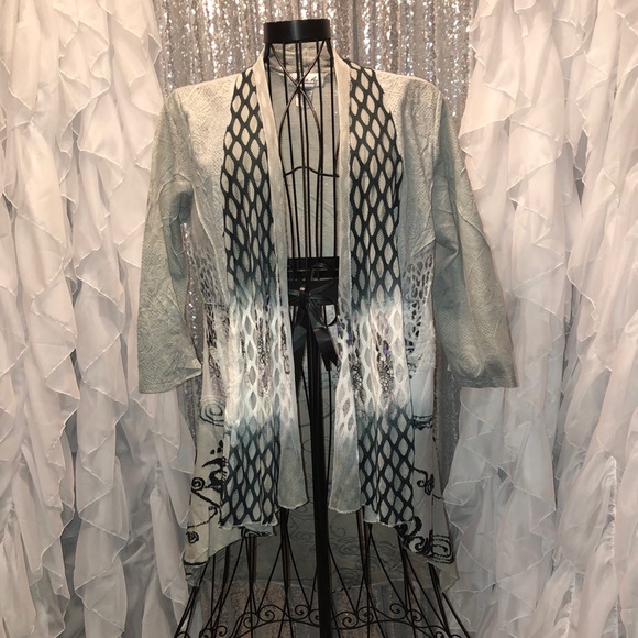 Arie. A S textured cardigan - Picture 2 of 10